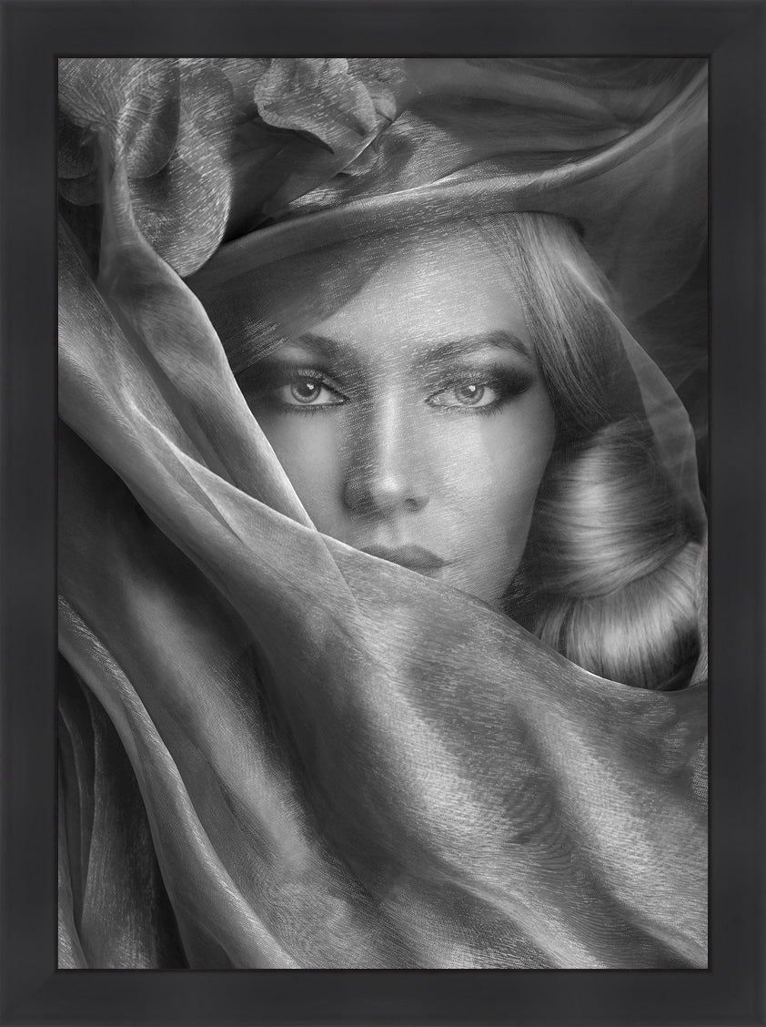 BEHIND THE VEIL | Numbered edition original photo