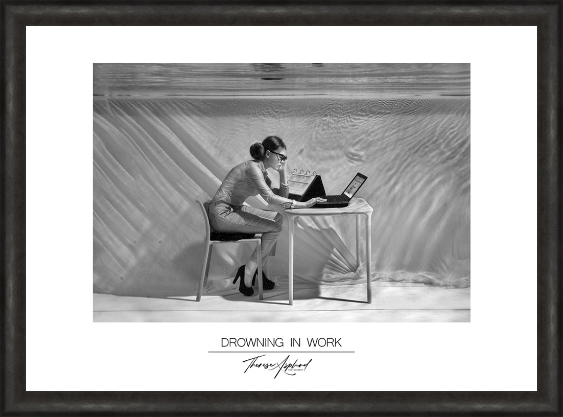 Art Poster 50x70 - DROWNING IN WORK