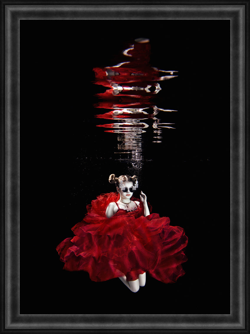 UNDER WATER DIVA | Numbered edition original photo
