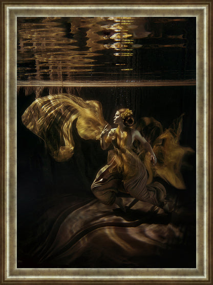 SAFE FROM THE WAVES | Numbered edition original photo